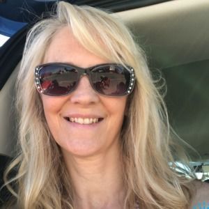 Meet your Posher, Yvonne